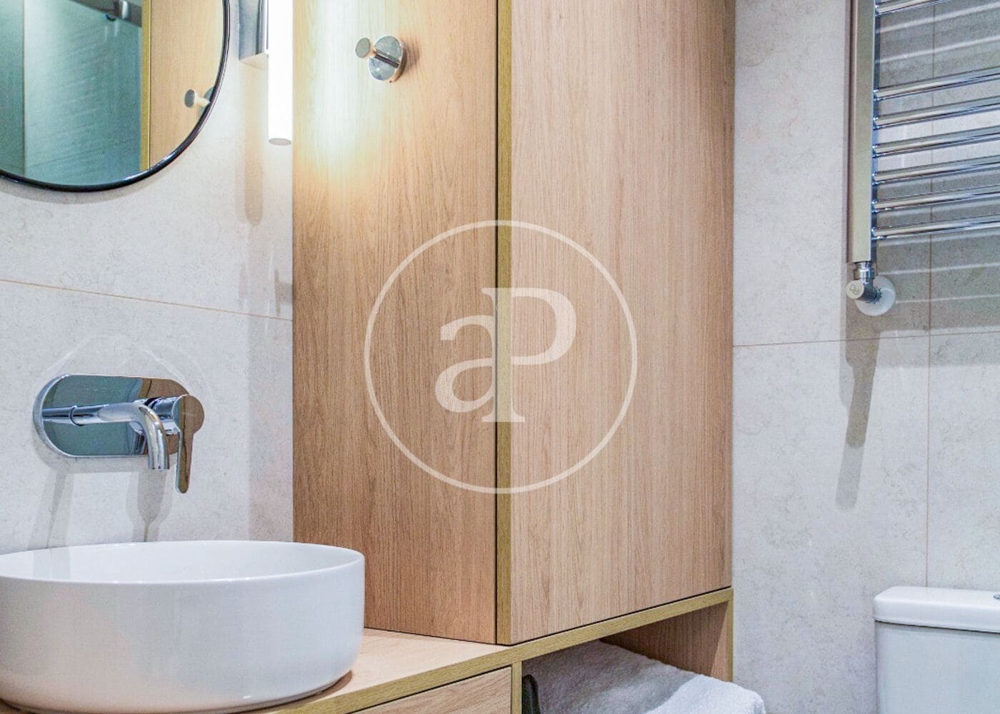 2 quarto Apartamento para arrendar em Madrid cidade - 2 500 € (Ref: 9004717)