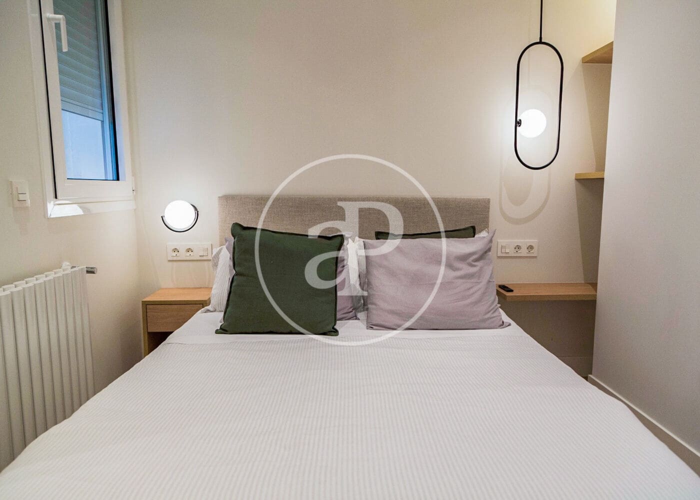 2 quarto Apartamento para arrendar em Madrid cidade - 2 500 € (Ref: 9004717)