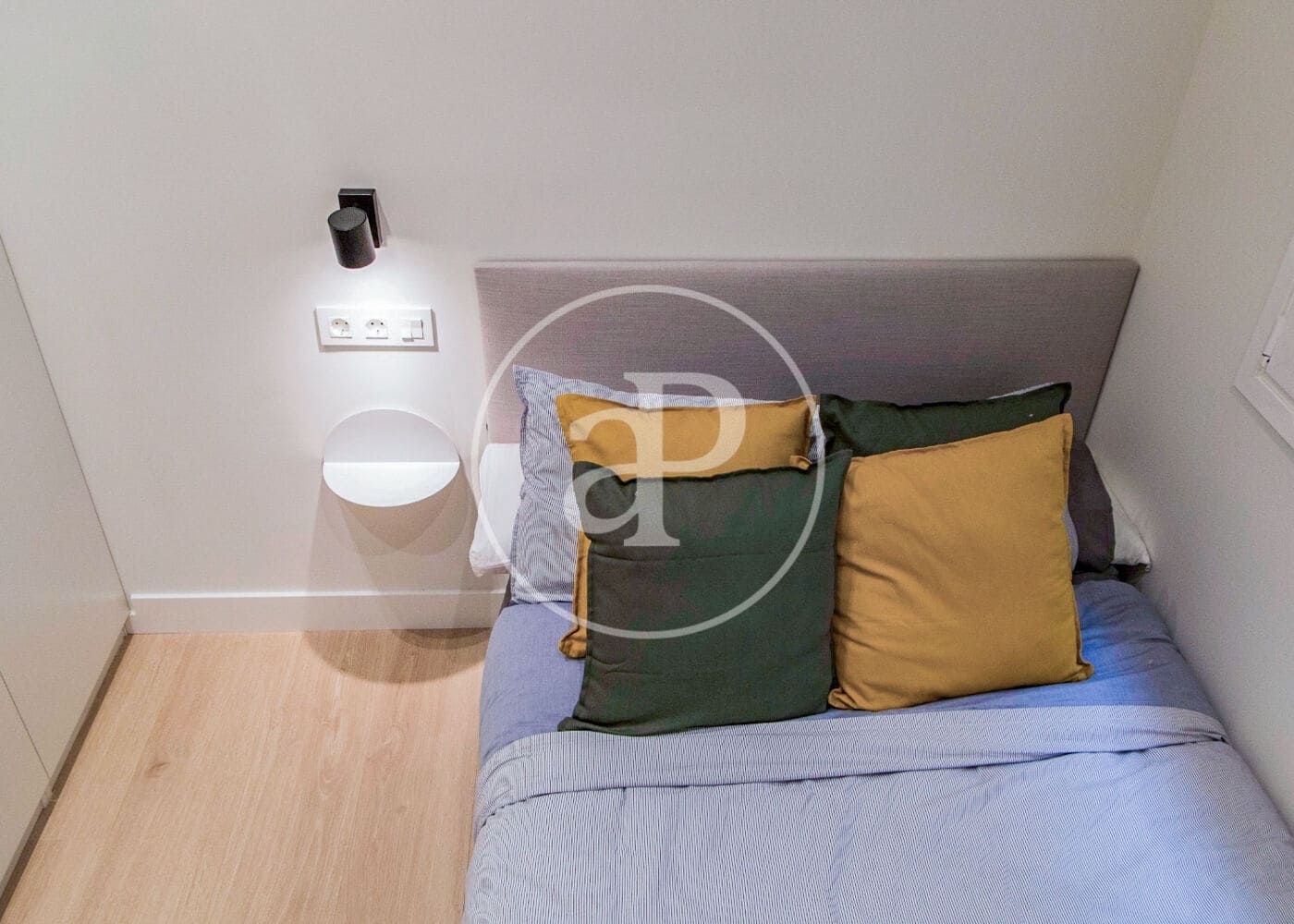 2 quarto Apartamento para arrendar em Madrid cidade - 2 500 € (Ref: 9004717)