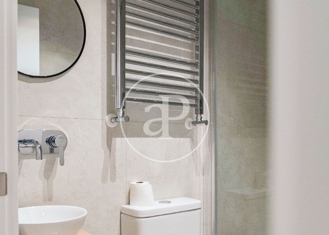 2 quarto Apartamento para arrendar em Madrid cidade - 2 500 € (Ref: 9004717)