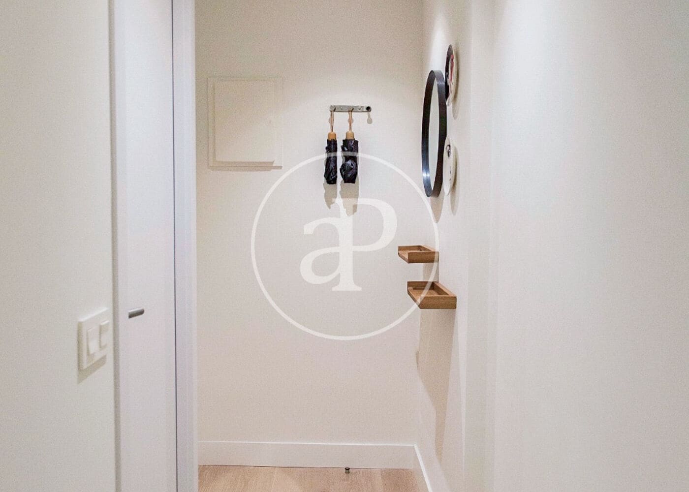 2 quarto Apartamento para arrendar em Madrid cidade - 2 500 € (Ref: 9004717)