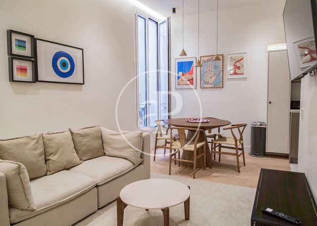 2 quarto Apartamento para arrendar em Justicia, Madrid cidade - 2 500 € (Ref: 9004717)