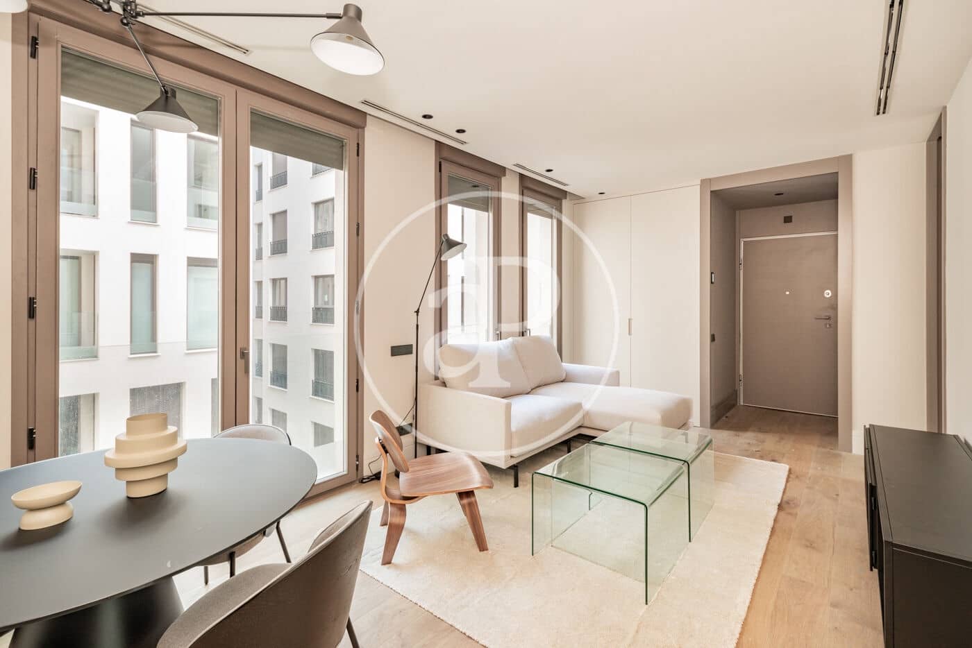 1 soveværelse Lejlighed til leje i Madrid by med swimmingpool - € 3.200 (Ref: 9004719)