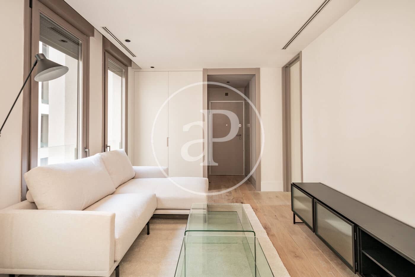 1 soveværelse Lejlighed til leje i Madrid by med swimmingpool - € 3.200 (Ref: 9004719)