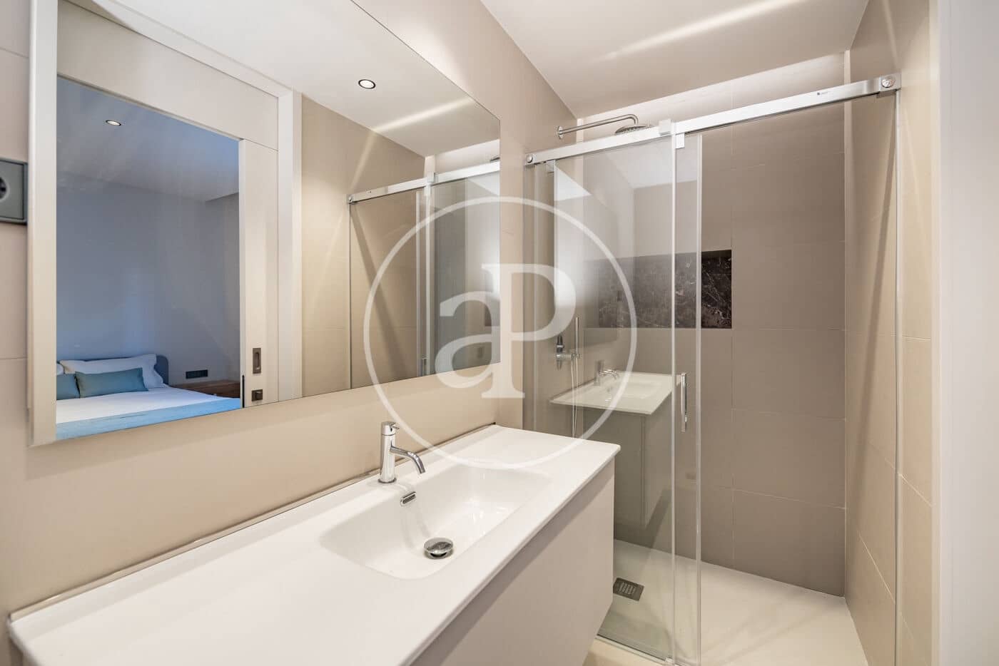 1 soveværelse Lejlighed til leje i Madrid by med swimmingpool - € 3.200 (Ref: 9004719)