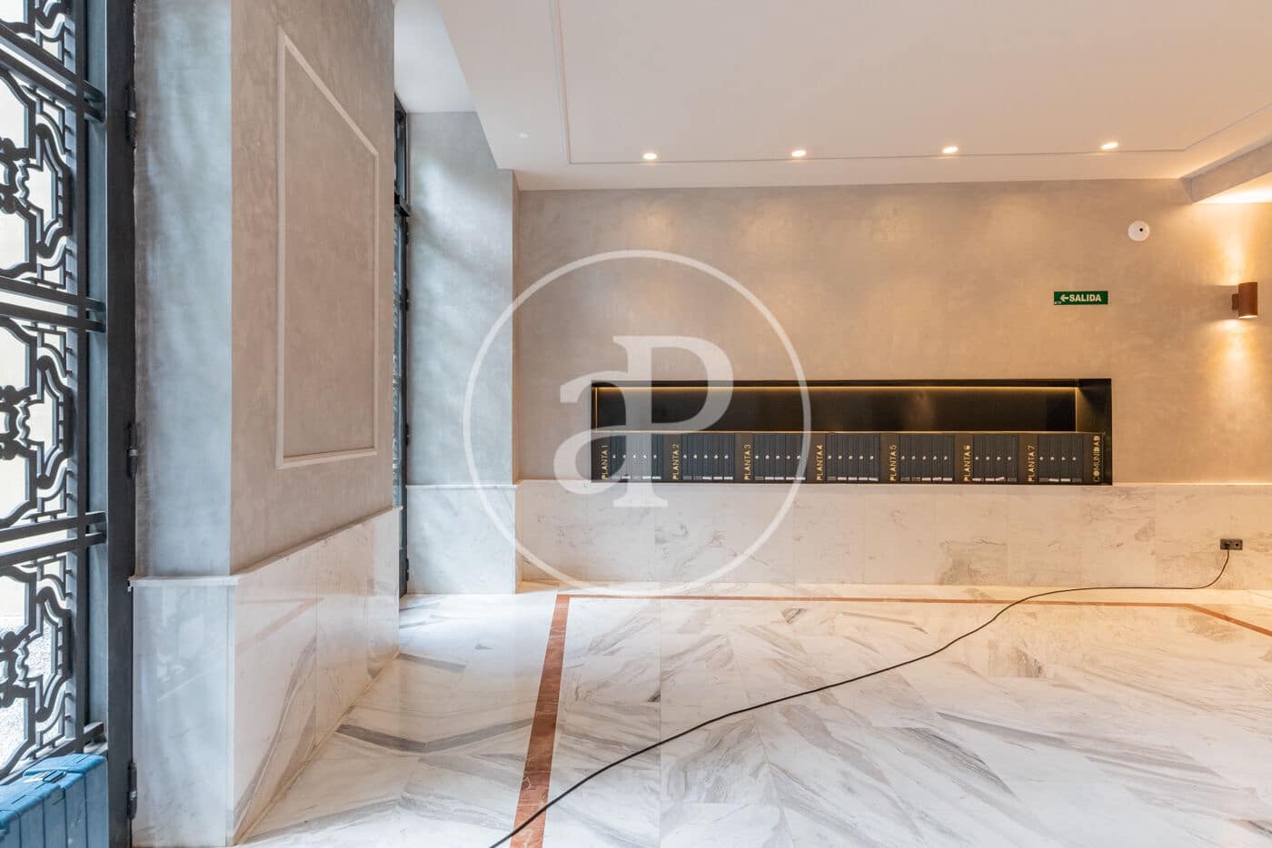 1 soveværelse Lejlighed til leje i Madrid by med swimmingpool - € 3.200 (Ref: 9004719)