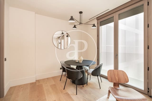 1 bedroom Apartment for rent in Almagro, Madrid city with pool - € 3,200 (Ref: 9004719)