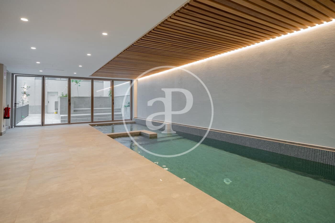 1 soveværelse Lejlighed til leje i Madrid by med swimmingpool - € 3.200 (Ref: 9004719)