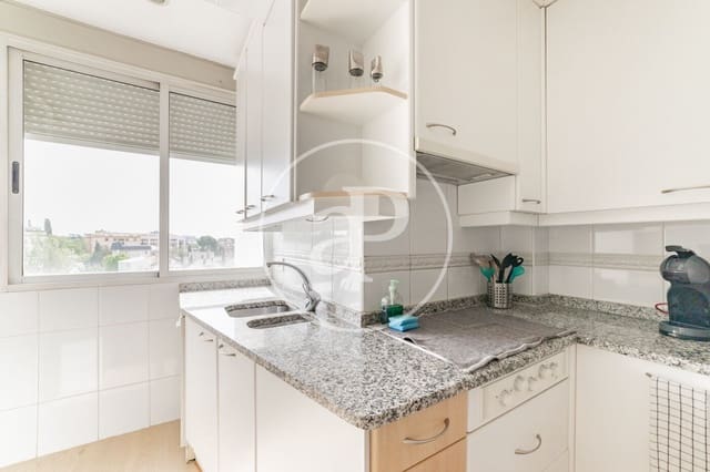 Appartement de 2 chambres à louer à El Viso, Madrid ville - 2 500 € (Ref: 9007765)