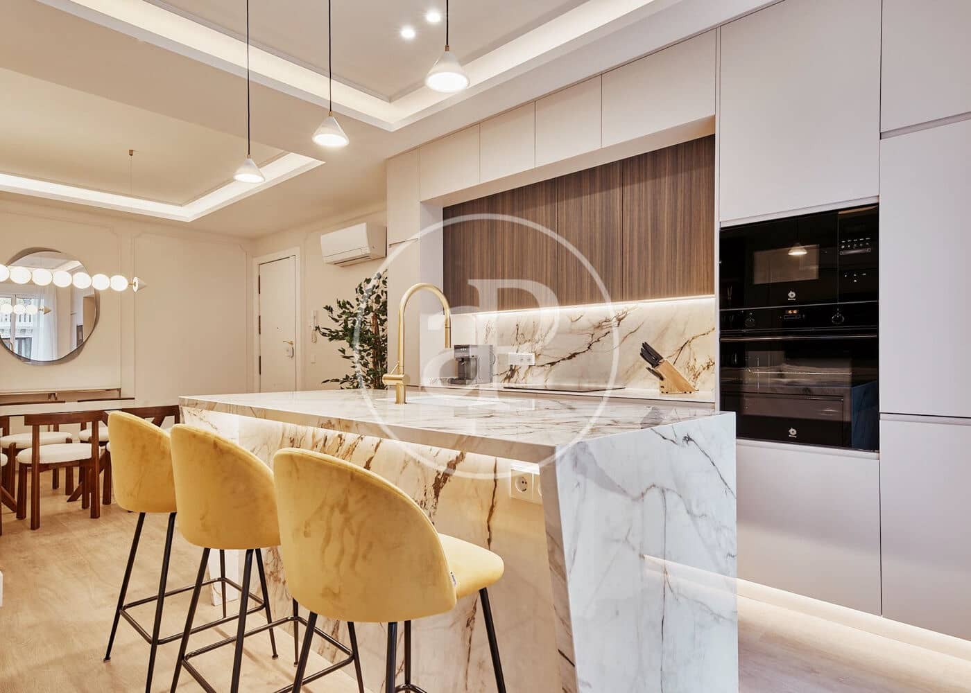 3 bedroom Apartment for sale in Madrid city - € 1,879,000 (Ref: 9007768)