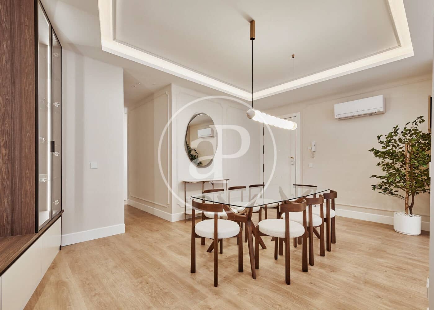 3 bedroom Apartment for sale in Madrid city - € 1,879,000 (Ref: 9007768)