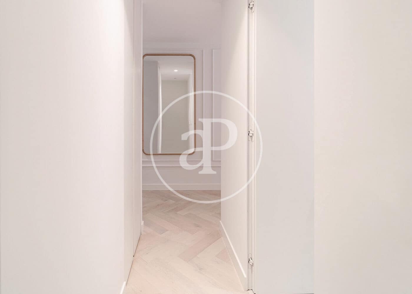 3 soveværelse Lejlighed til salg i Madrid by - € 1.245.000 (Ref: 9007770)