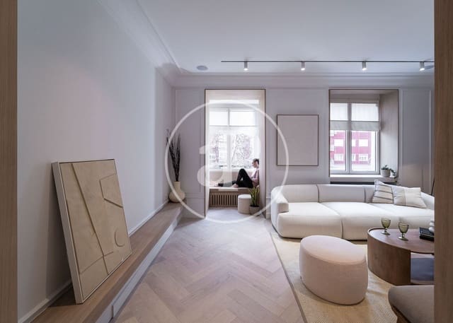 3 soveværelse Lejlighed til salg i Fuente del Berro, Madrid by - € 1.245.000 (Ref: 9007770)