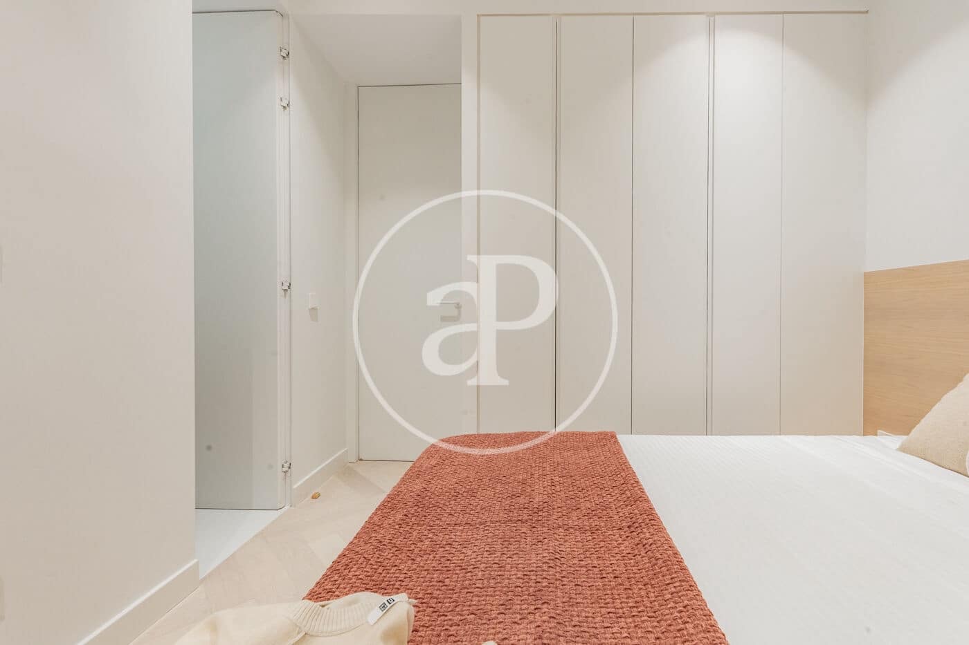 3 bedroom Apartment for sale in Madrid city - € 1,245,000 (Ref: 9007770)