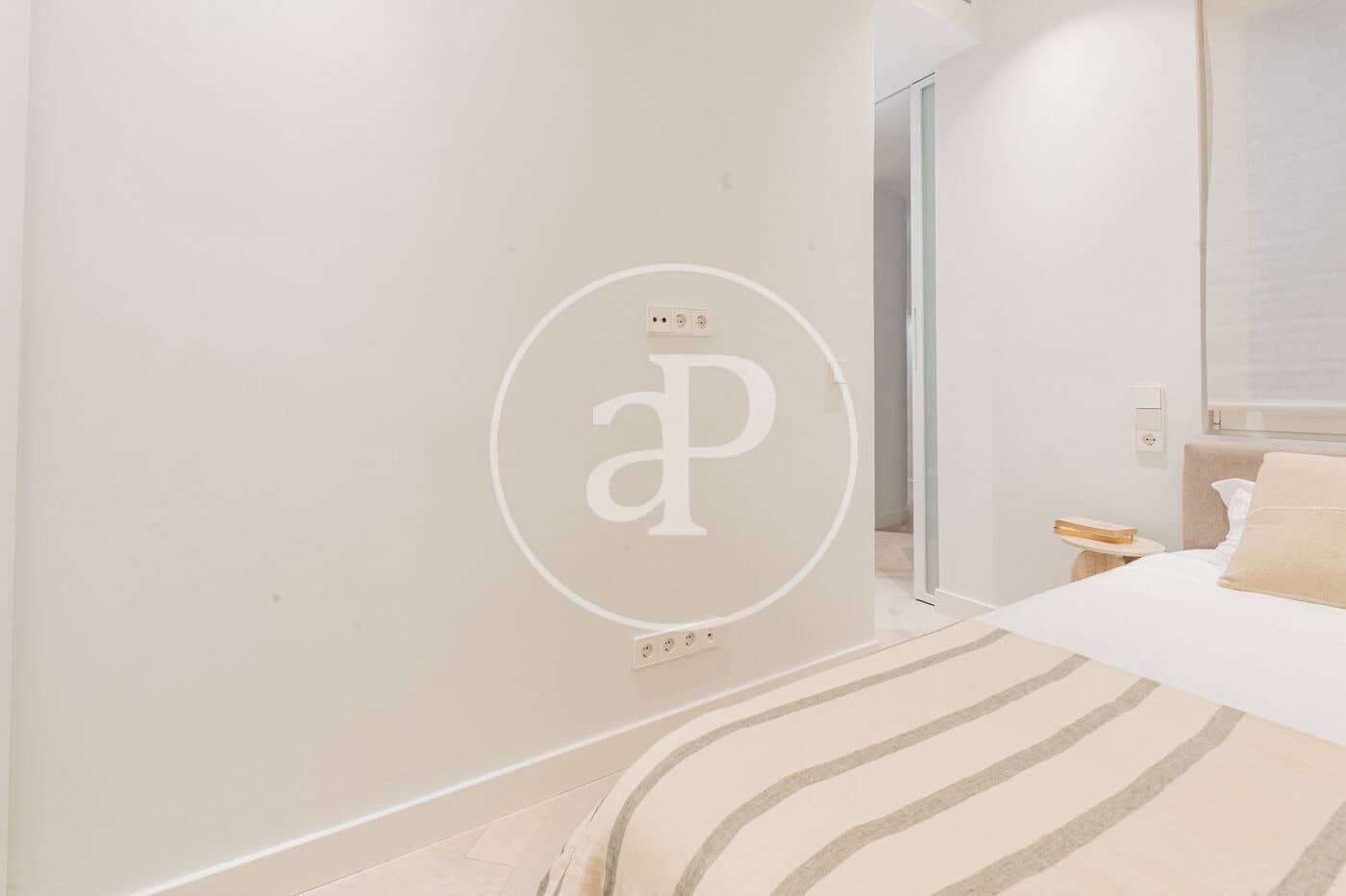 3 bedroom Apartment for sale in Madrid city - € 1,245,000 (Ref: 9007770)