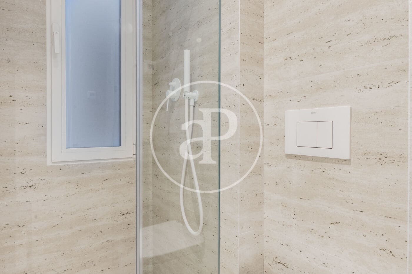 3 bedroom Apartment for sale in Madrid city - € 1,245,000 (Ref: 9007770)