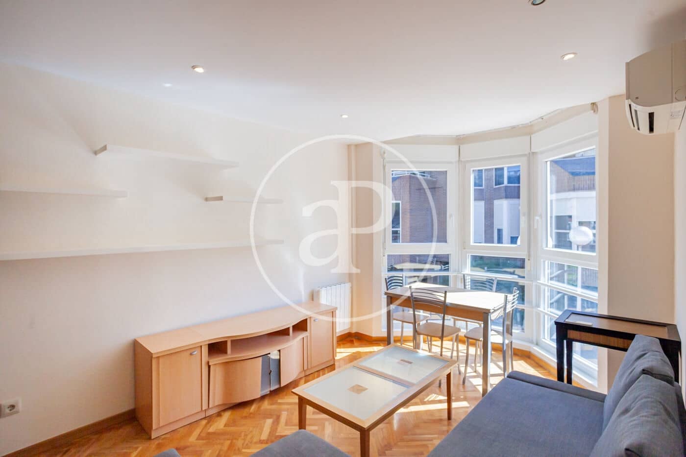 1 bedroom Apartment for rent in Madrid city with pool garage - € 1,500 (Ref: 9007771)