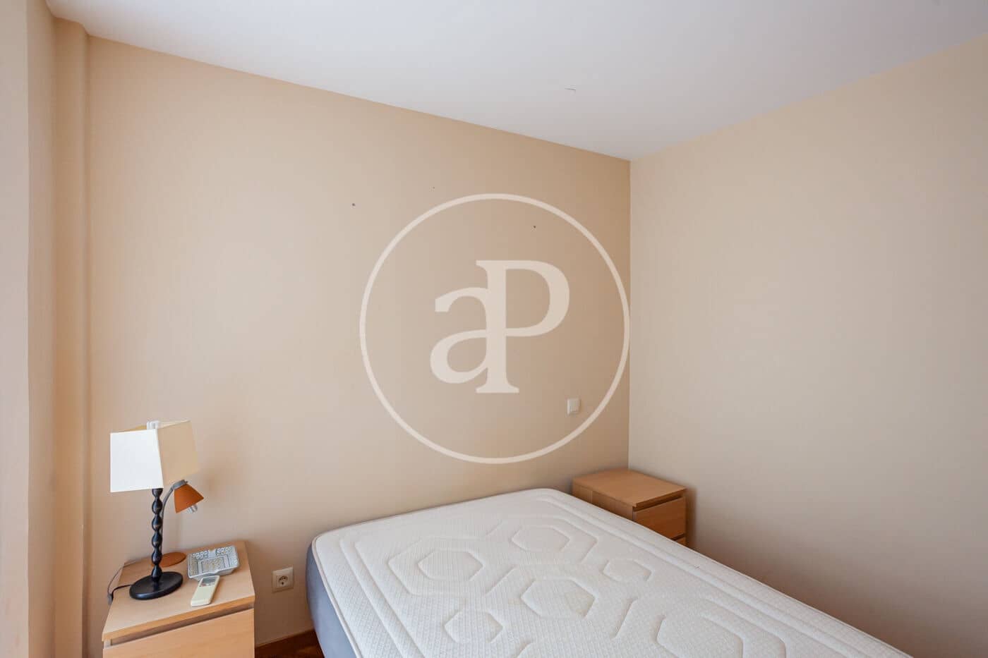1 bedroom Apartment for rent in Madrid city with pool garage - € 1,500 (Ref: 9007771)