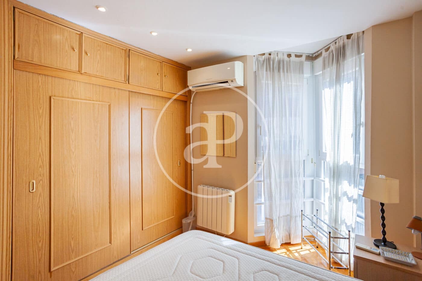 1 bedroom Apartment for rent in Madrid city with pool garage - € 1,500 (Ref: 9007771)