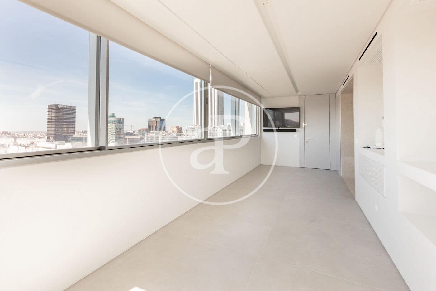 3 quarto Penthouse para venda em Madrid cidade com piscina - 7 000 000 € (Ref: 9007775)