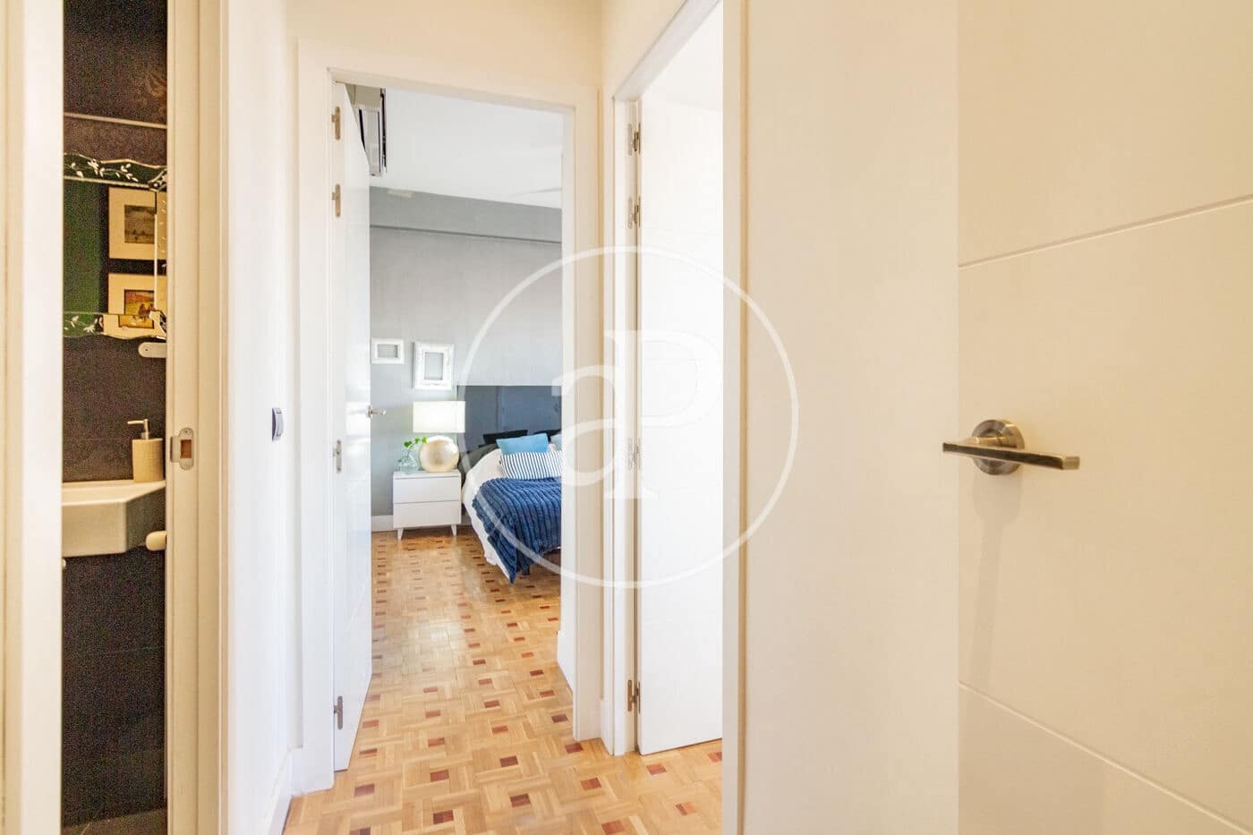 3 soveværelse Lejlighed til leje i Madrid by - € 3.200 (Ref: 9012602)