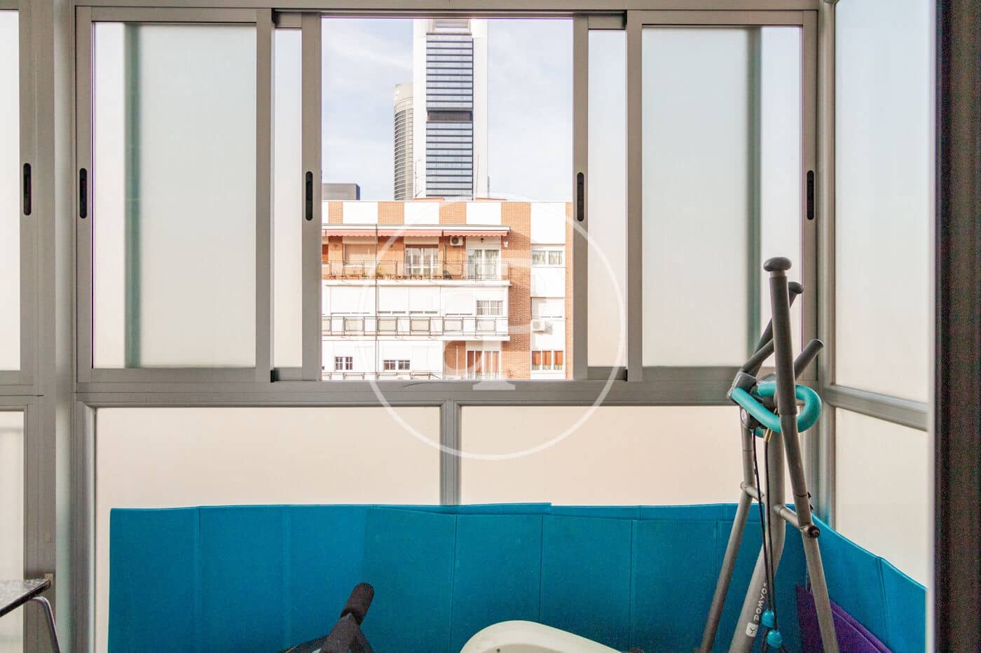 3 soveværelse Lejlighed til leje i Madrid by - € 3.200 (Ref: 9012602)