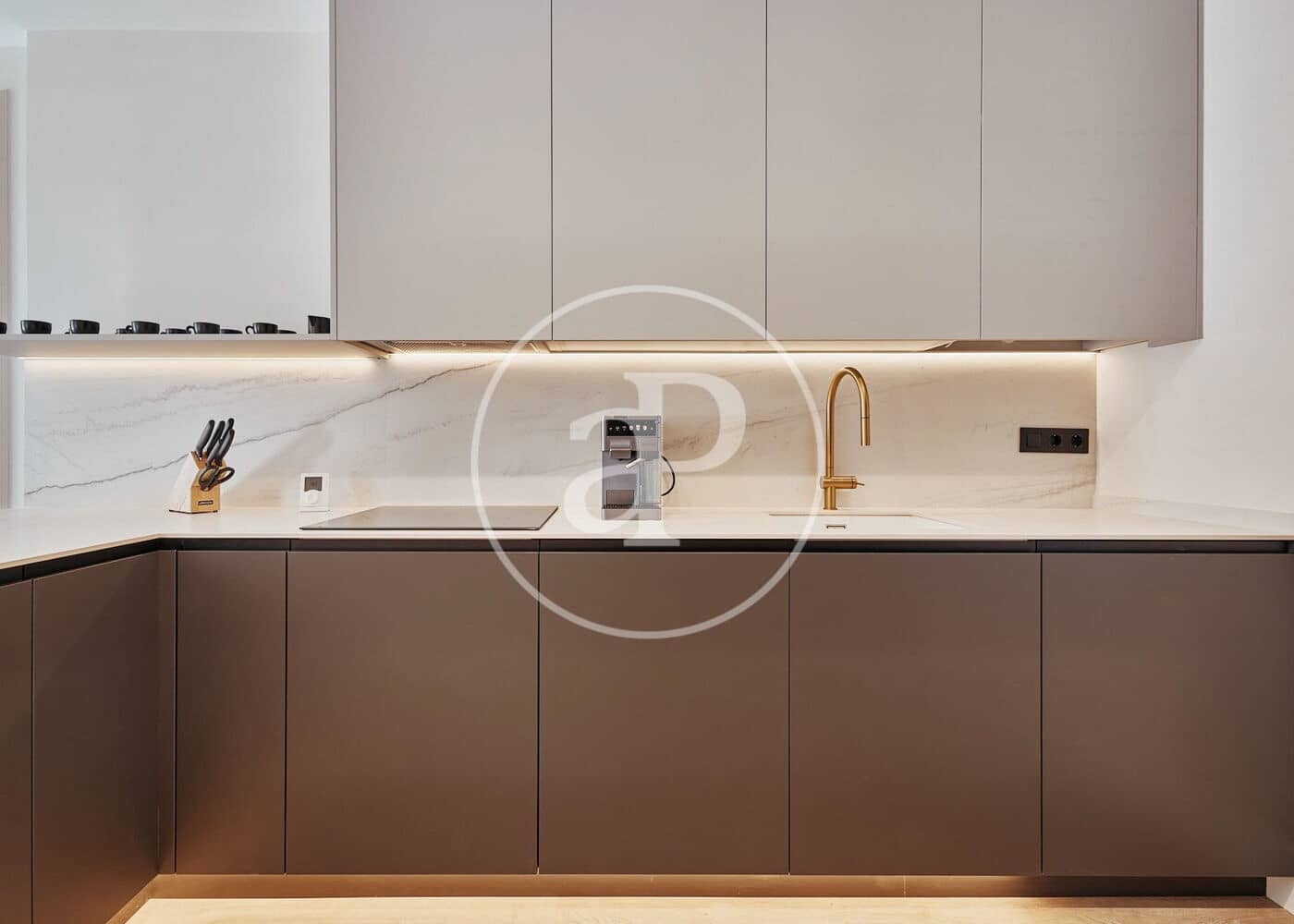 3 soveværelse Lejlighed til salg i Madrid by - € 1.279.000 (Ref: 9012605)