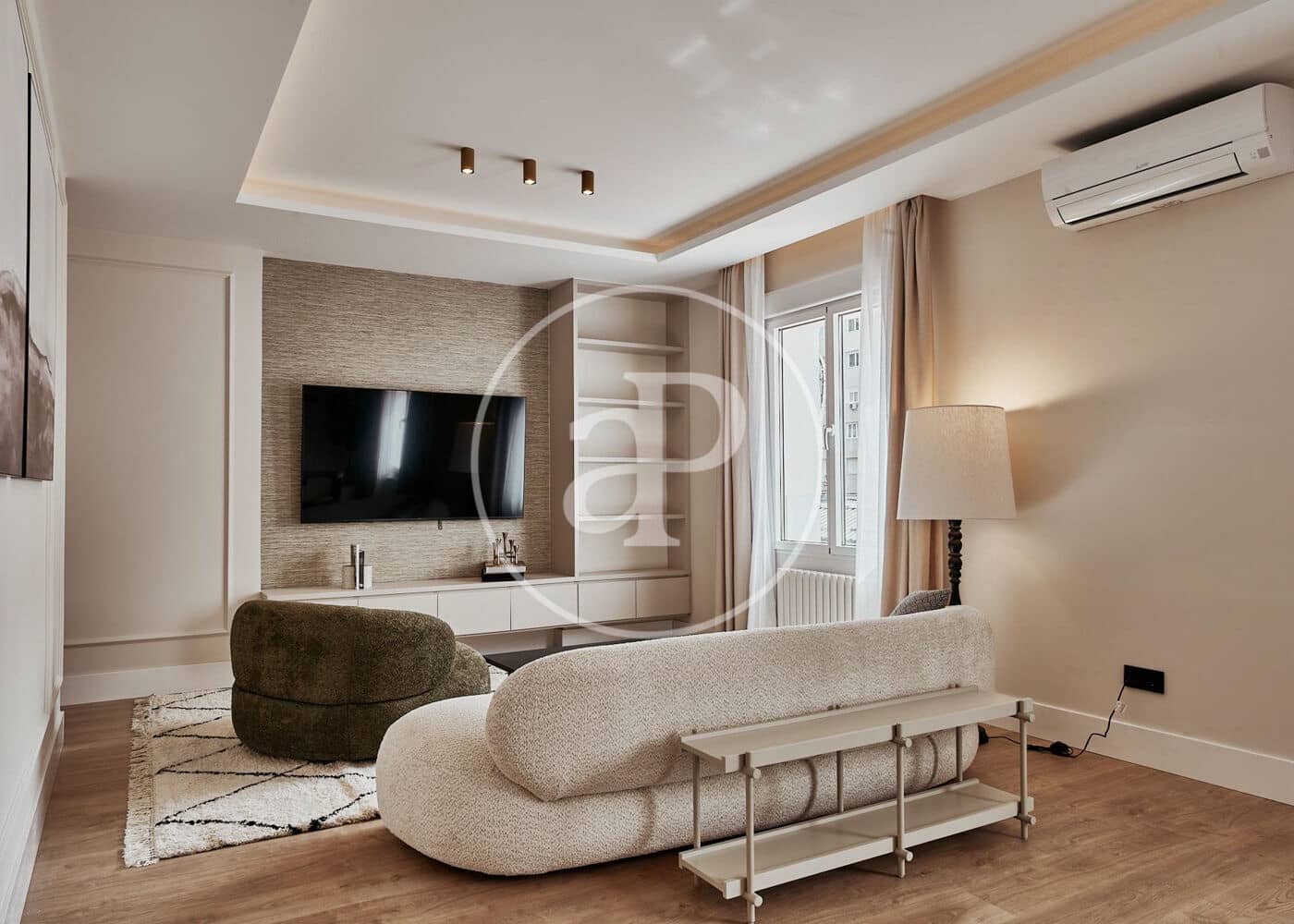 3 soveværelse Lejlighed til salg i Madrid by - € 1.279.000 (Ref: 9012605)