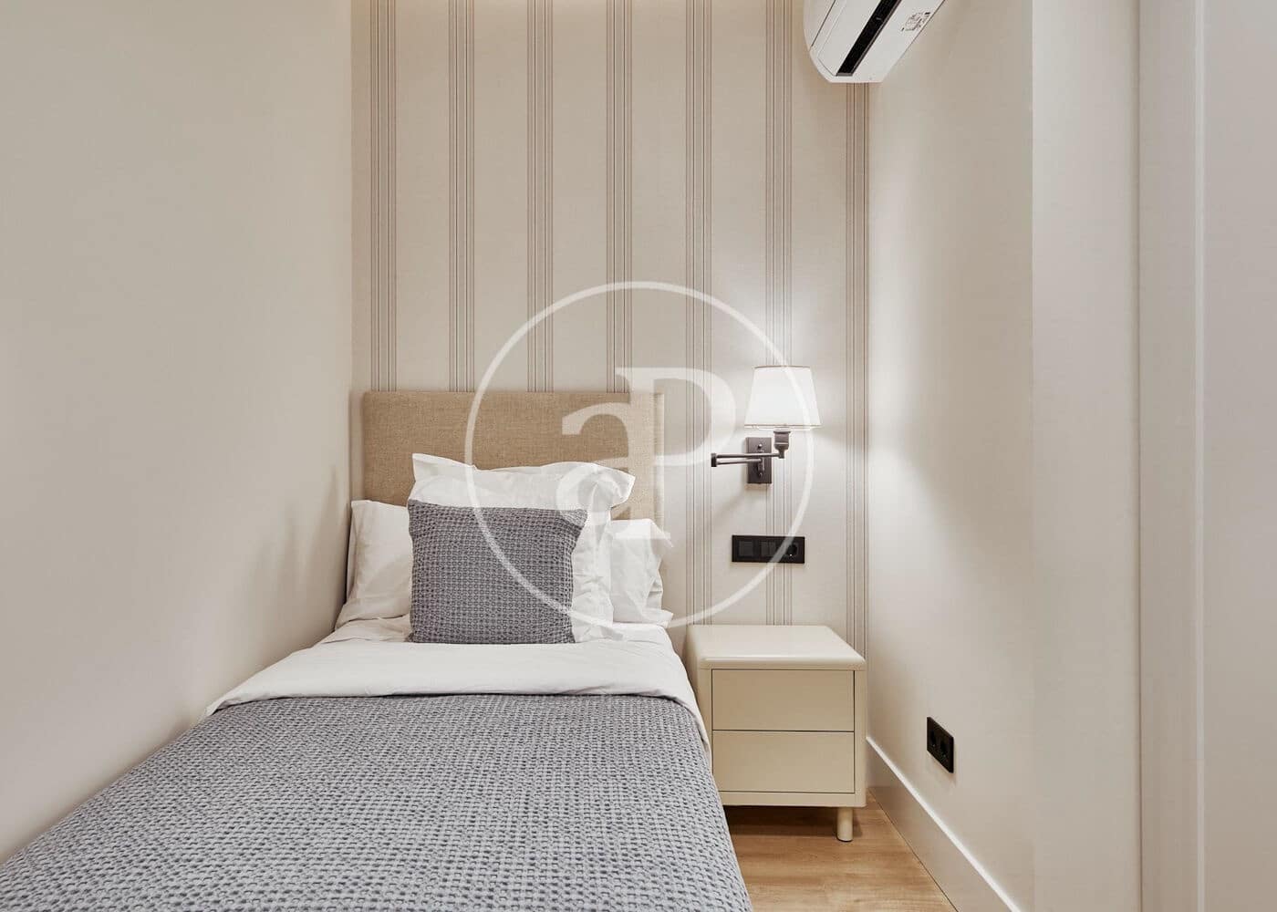 3 soveværelse Lejlighed til salg i Madrid by - € 1.279.000 (Ref: 9012605)