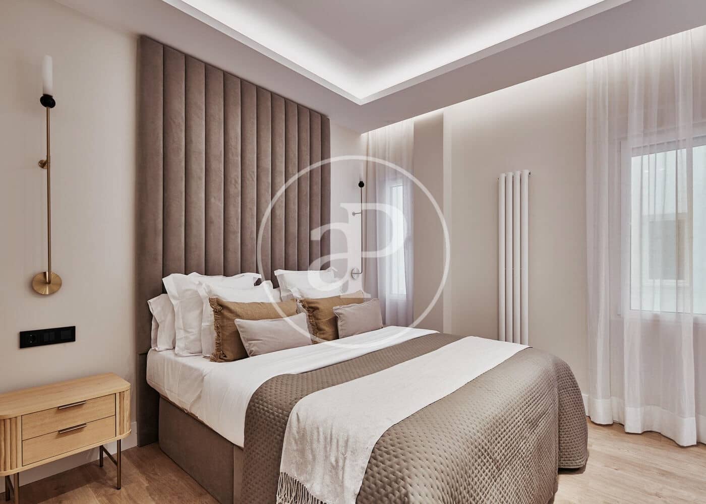 3 soveværelse Lejlighed til salg i Madrid by - € 1.279.000 (Ref: 9012605)