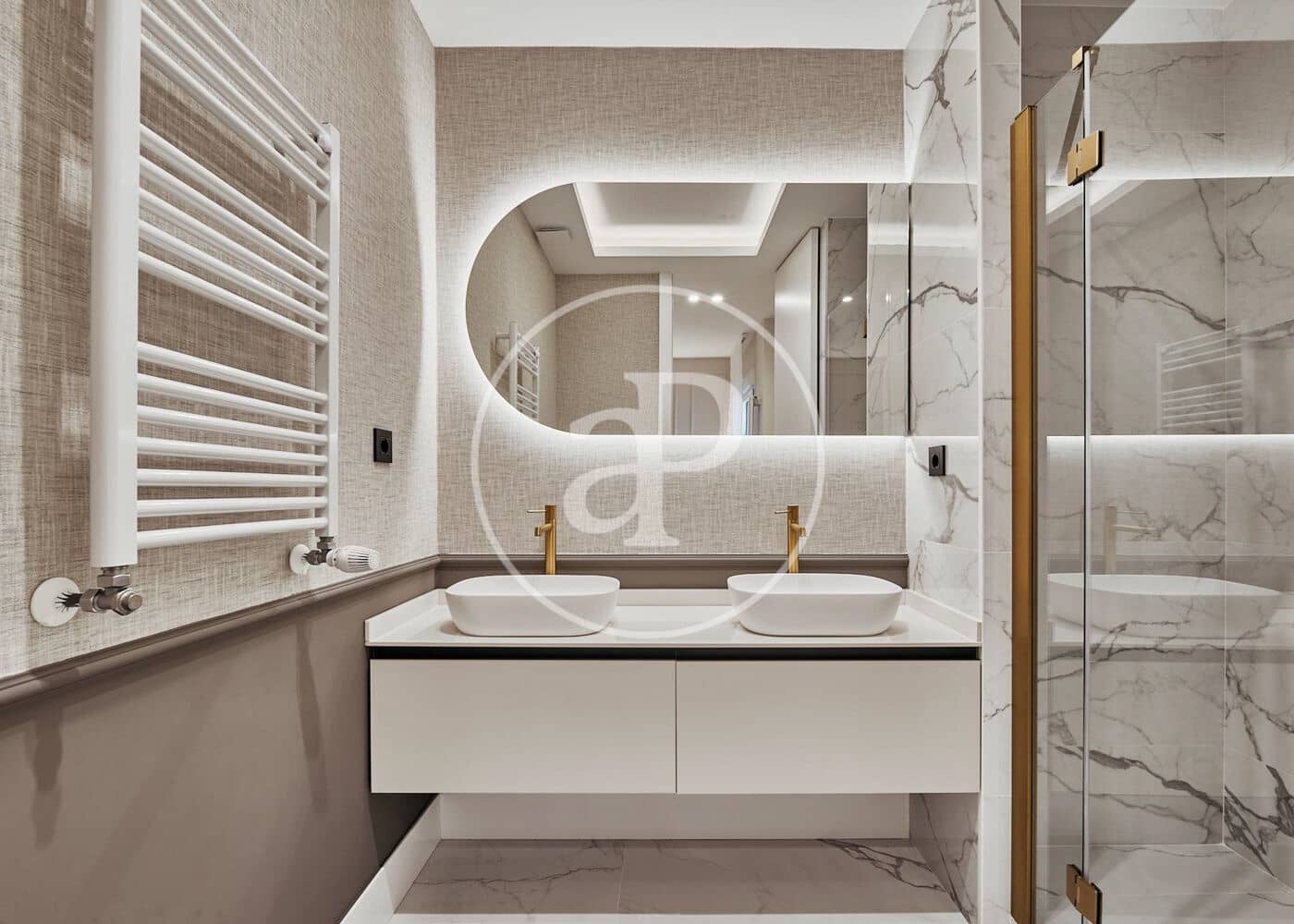 3 soveværelse Lejlighed til salg i Madrid by - € 1.279.000 (Ref: 9012605)