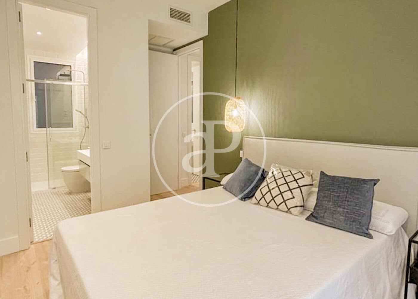 3 camera da letto Appartamento da affittare in Madrid citta - 4.700 € (Rif: 9012610)