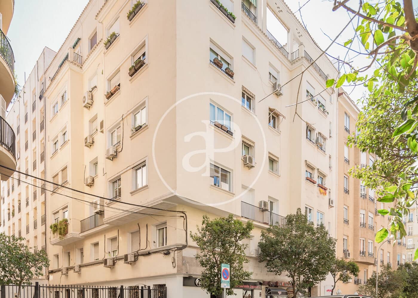 3 camera da letto Appartamento da affittare in Madrid citta - 4.700 € (Rif: 9012610)