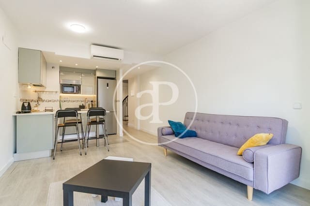 2 bedroom Apartment for rent in Valdeacederas, Madrid city - € 1,800 (Ref: 9012611)