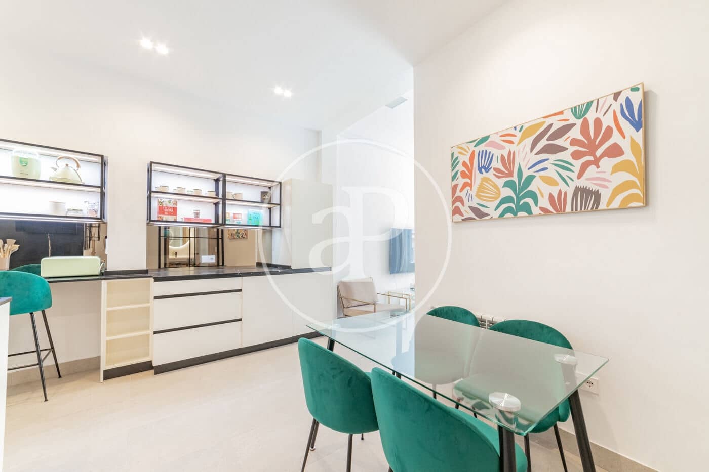 2 bedroom Apartment for rent in Madrid city - € 3,000 (Ref: 9015113)