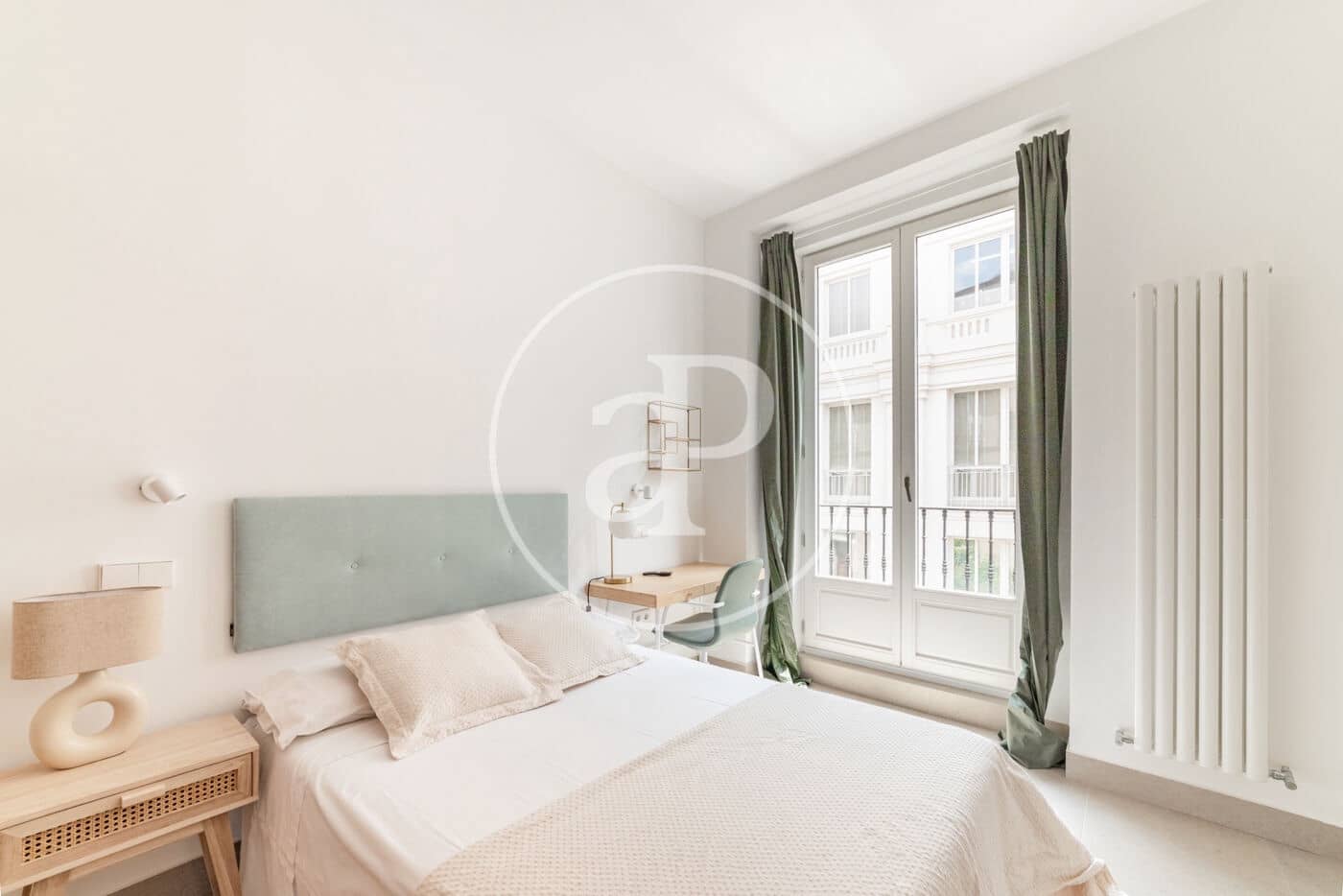 2 bedroom Apartment for rent in Madrid city - € 3,000 (Ref: 9015113)