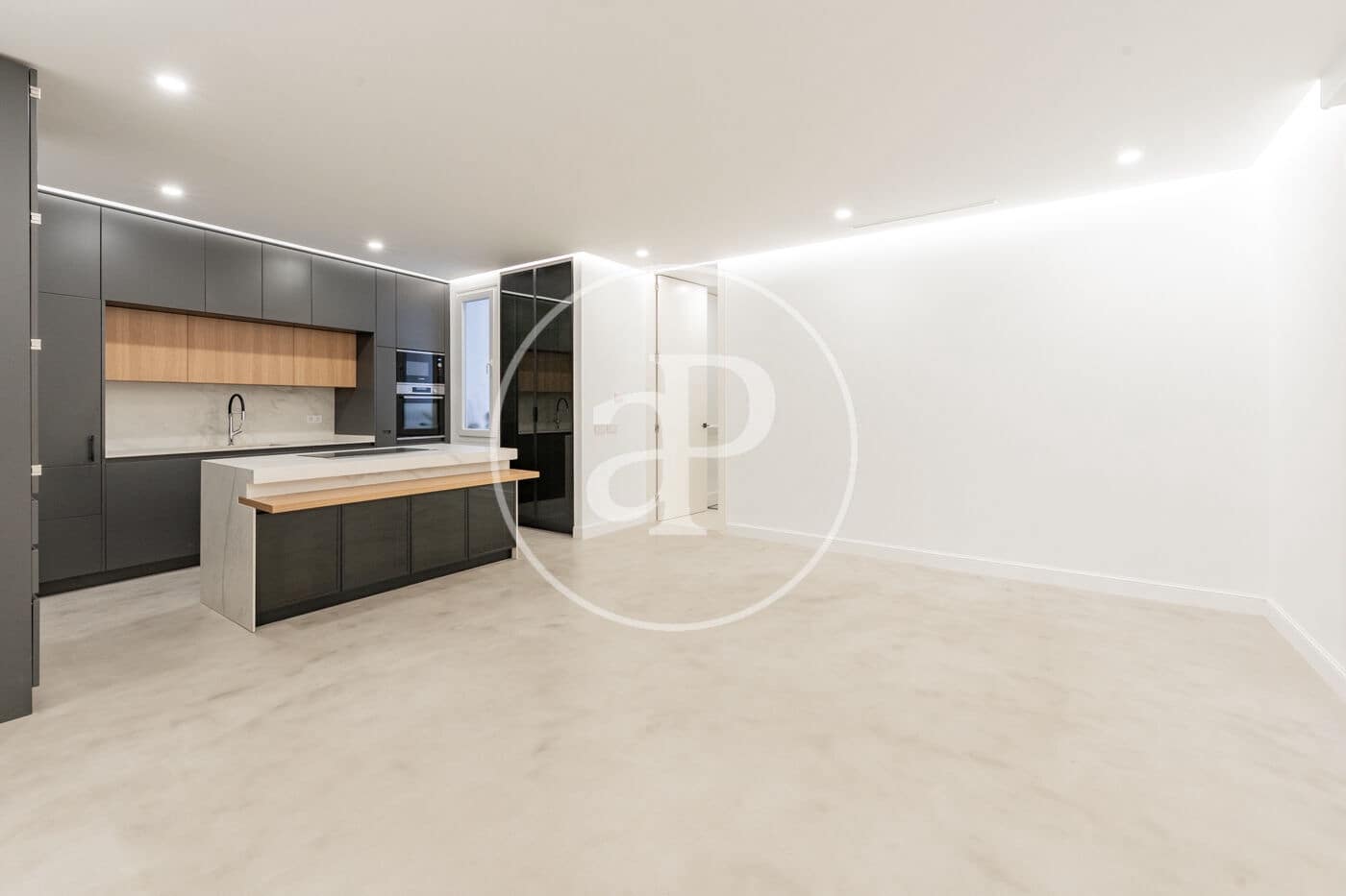 3 slaapkamer Appartement te koop in Madrid stad - € 2.998.000 (Ref: 9018247)