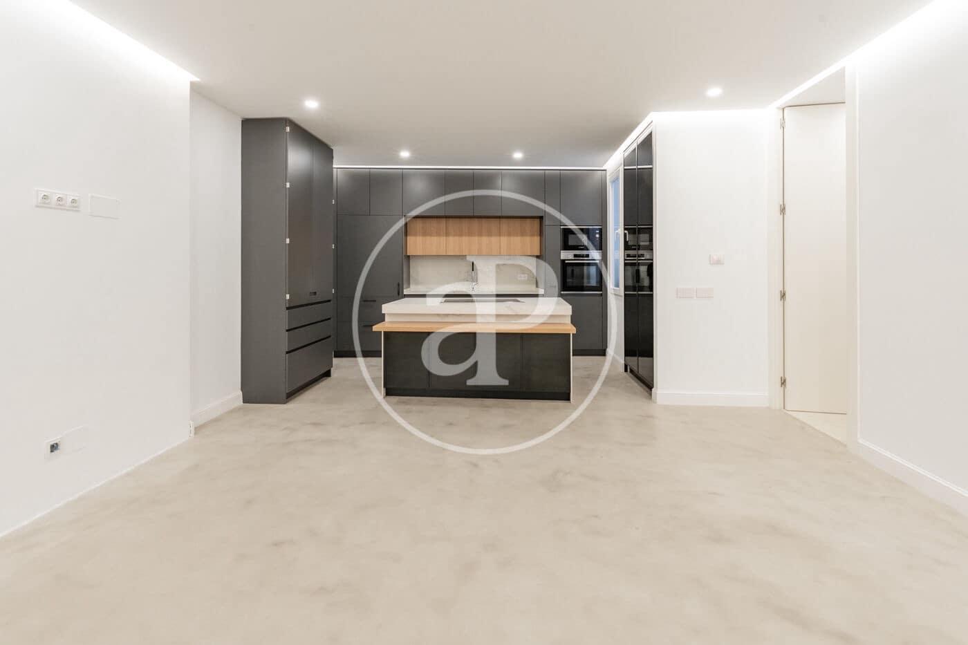 3 slaapkamer Appartement te koop in Madrid stad - € 2.998.000 (Ref: 9018247)