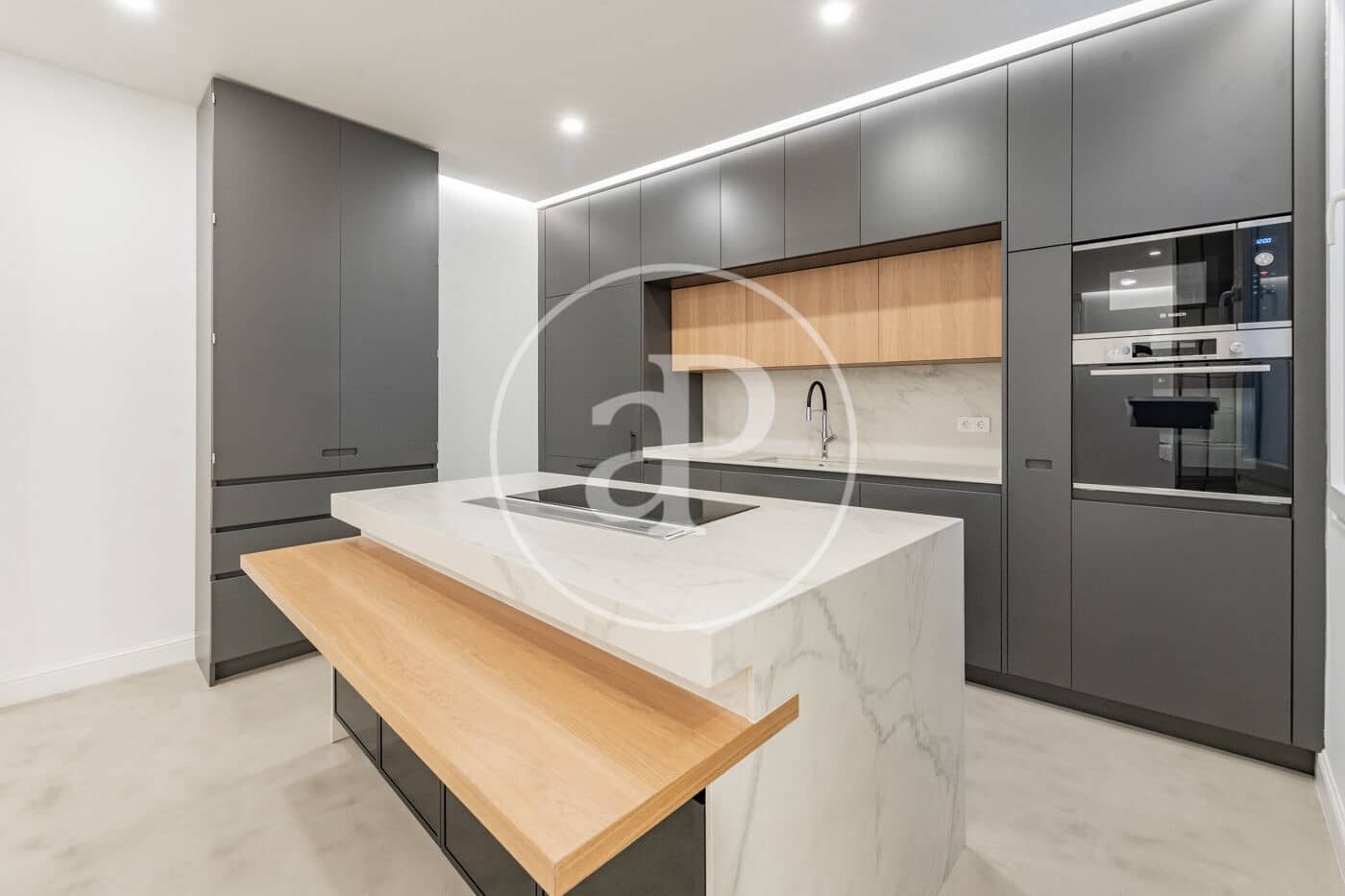 3 slaapkamer Appartement te koop in Madrid stad - € 2.998.000 (Ref: 9018247)