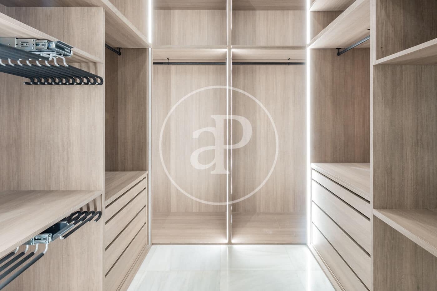 3 slaapkamer Appartement te koop in Madrid stad - € 2.998.000 (Ref: 9018247)