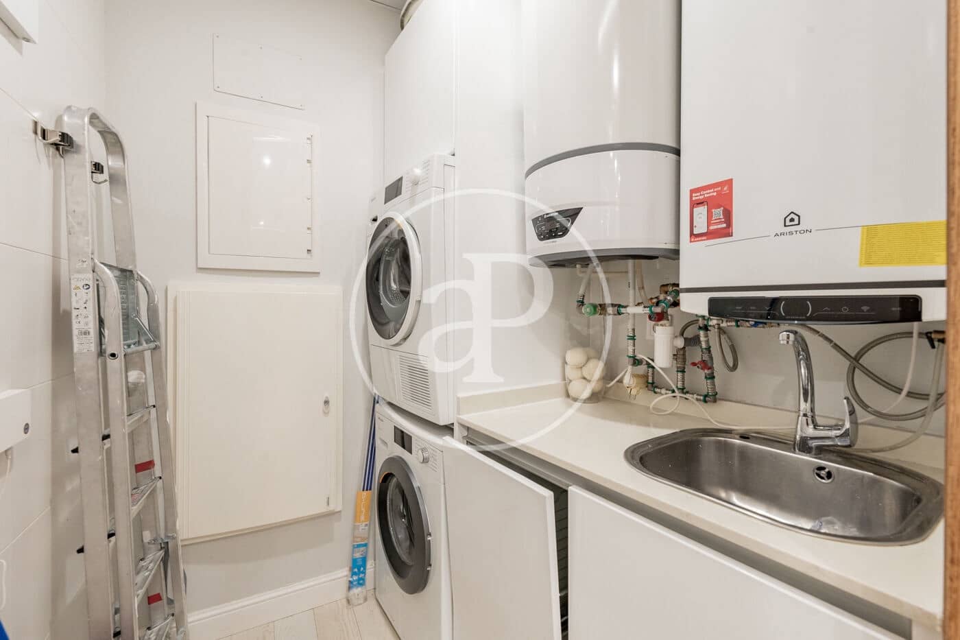 3 slaapkamer Appartement te koop in Madrid stad - € 2.998.000 (Ref: 9018247)