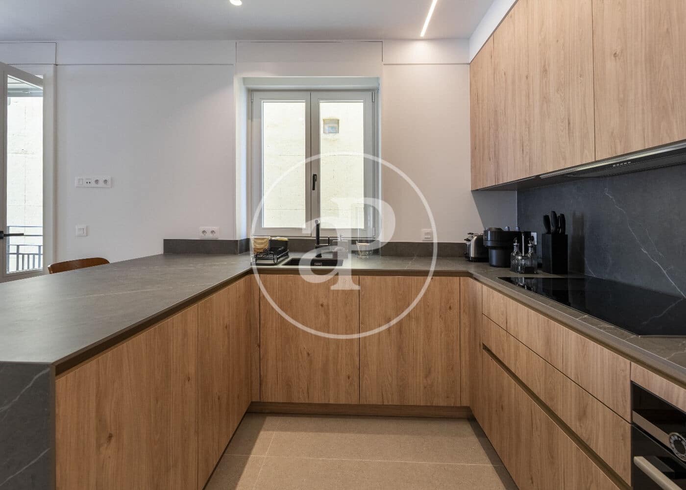 2 camera da letto Appartamento da affittare in Madrid citta con piscina - 5.800 € (Rif: 9018250)