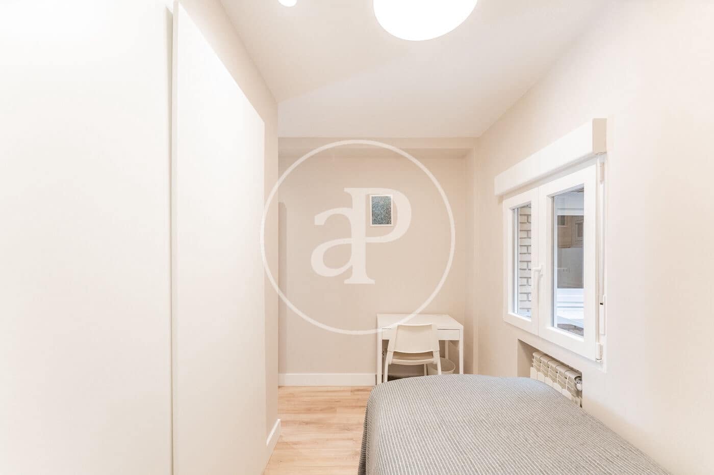 3 bedroom Apartment for rent in Madrid city - € 2,400 (Ref: 9018254)