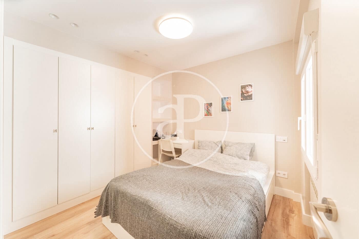 3 bedroom Apartment for rent in Madrid city - € 2,400 (Ref: 9018254)