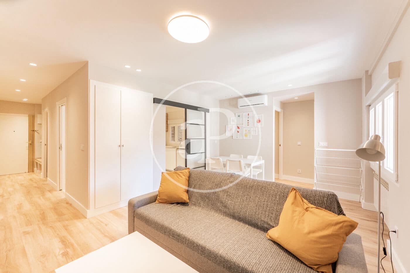 3 bedroom Apartment for rent in Madrid city - € 2,400 (Ref: 9018254)