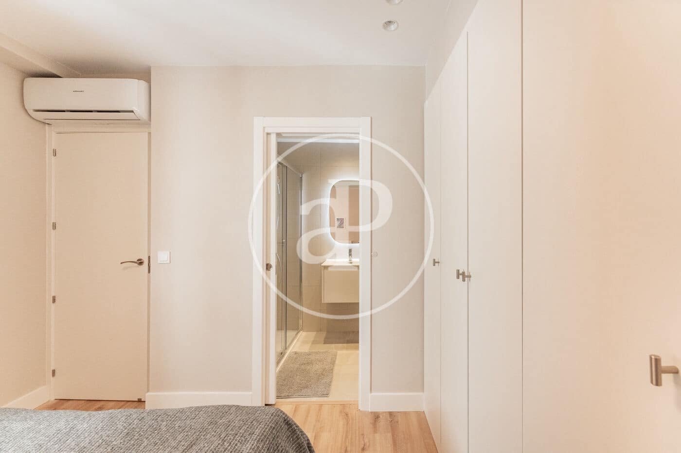 3 bedroom Apartment for rent in Madrid city - € 2,400 (Ref: 9018254)