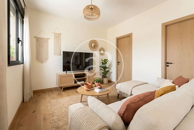 2 sypialnia Apartament na sprzedaż w Embajadores, Miasto Madryt - 350 000 € (Ref: 9018255)