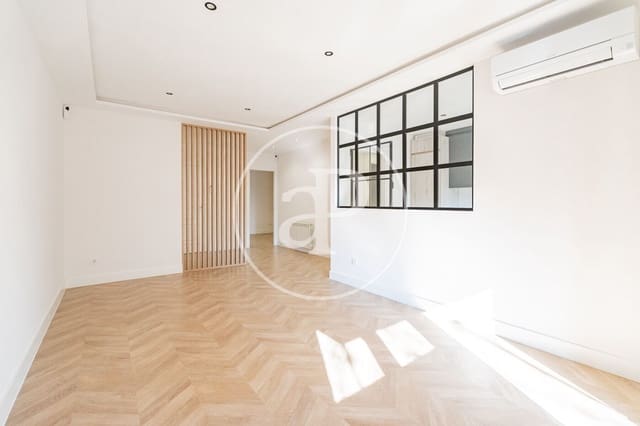 Apartamento de 3 habitaciones en Niño Jesús, Madrid ciudad en alquiler con piscina - 2.350 € (Ref: 9020917)