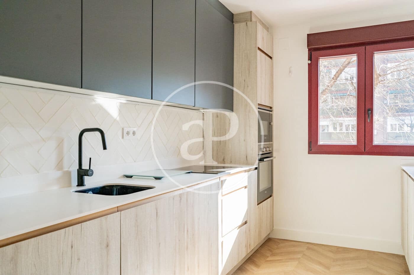 3 Zimmer Apartment zu vermieten in Madrid Stadt mit Pool - 2.350 € (Ref: 9020917)