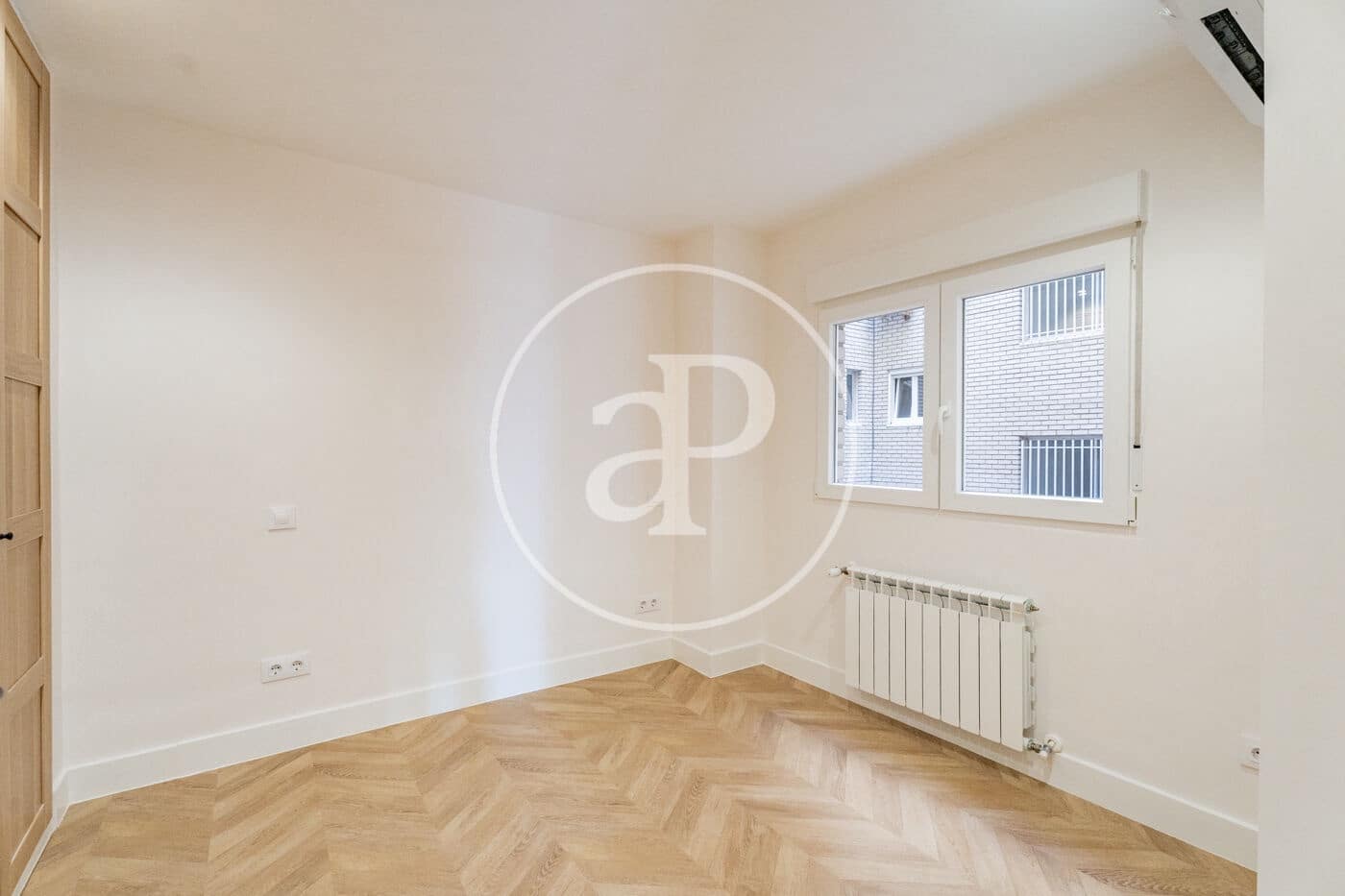 3 Zimmer Apartment zu vermieten in Madrid Stadt mit Pool - 2.350 € (Ref: 9020917)